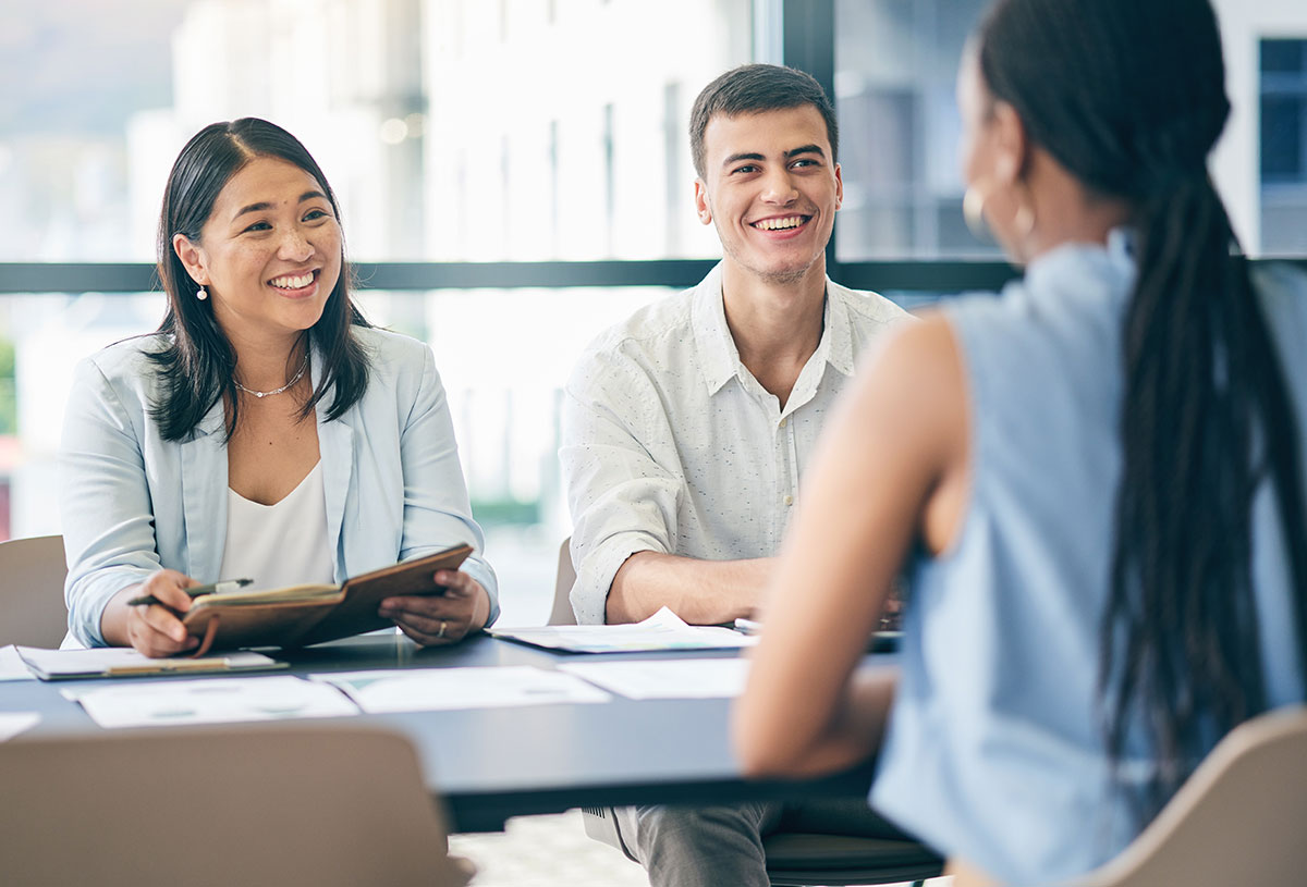 HR and applicant job interview