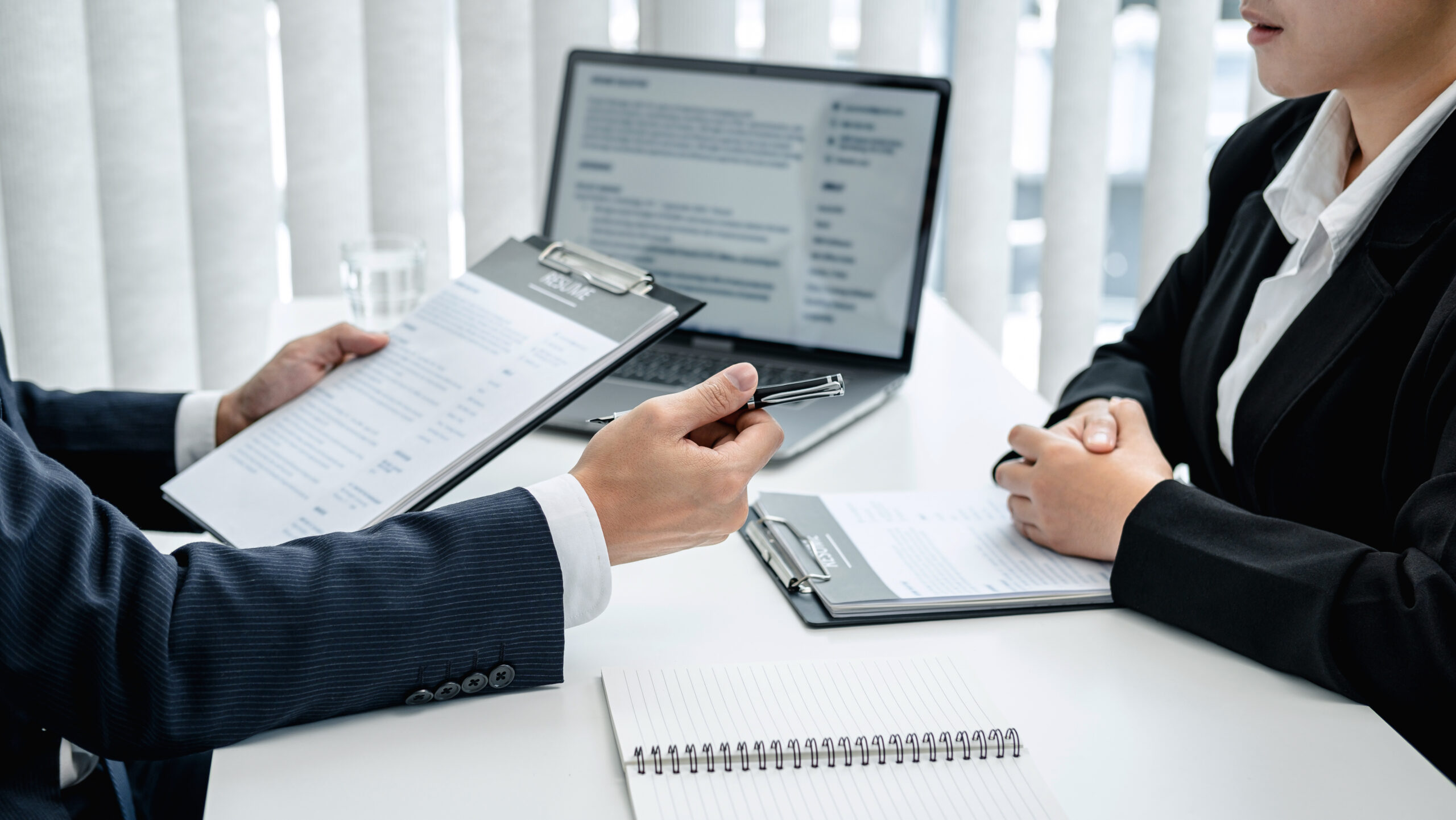 HR colleagues handle more screenings despite tight labor market