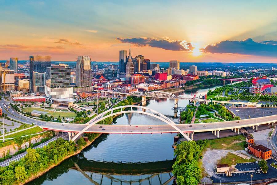 Nashville Tennessee skyline