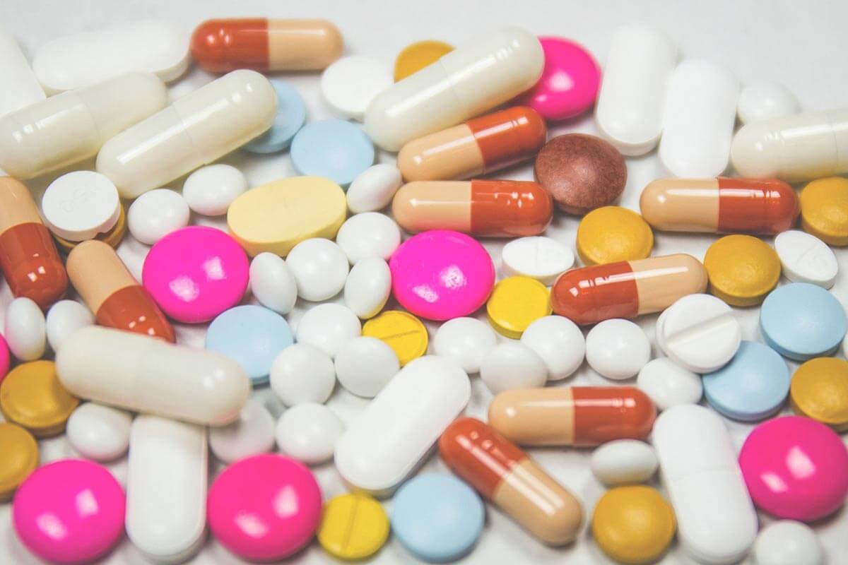 pills drugs opioids